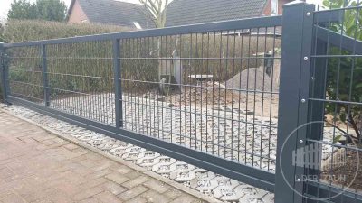 lider-zaun-doppelstabmattenzaeune-galerie (4)